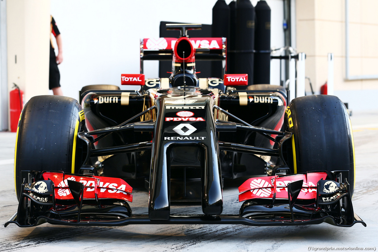 TEST F1 BAHRAIN 20 FEBBRAIO, The Lotus F1 E22 is officially unveiled.
20.02.2014. Formula One Testing, Bahrain Test One, Day Two, Sakhir, Bahrain.