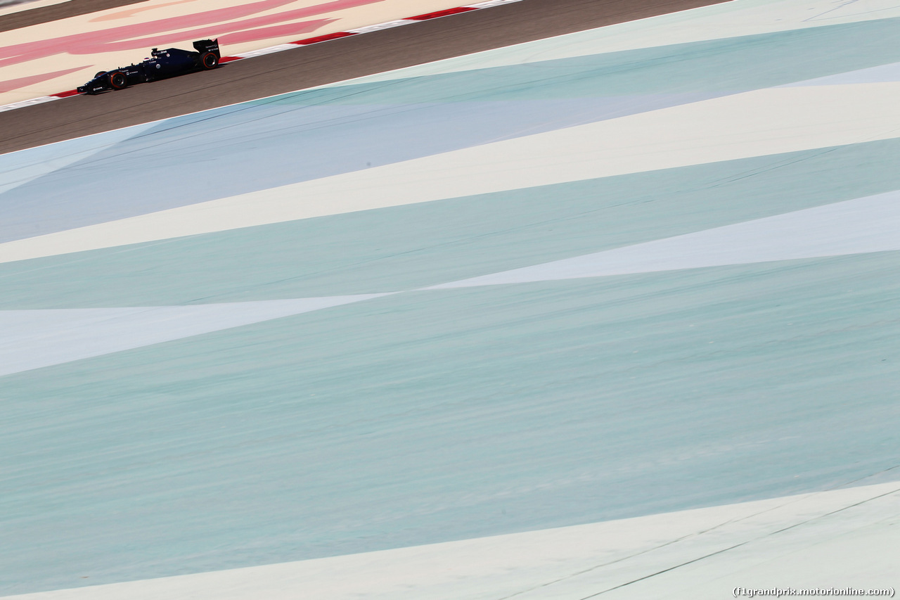 TEST F1 BAHRAIN 21 FEBBRAIO, Valtteri Bottas (FIN) Williams FW36.
21.02.2014. Formula One Testing, Bahrain Test One, Day Three, Sakhir, Bahrain.