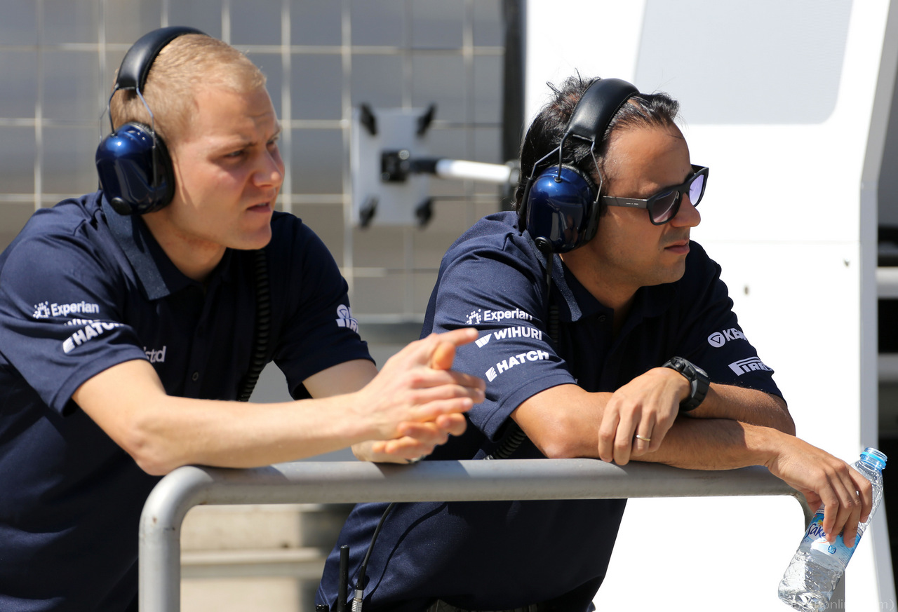 TEST F1 BAHRAIN 22 FEBBRAIO, Felipe Massa (BRA), Williams F1 Team e Valtteri Bottas (FIN), Williams F1 Team 
22.02.2014. Formula One Testing, Bahrain Test One, Day Four, Sakhir, Bahrain.