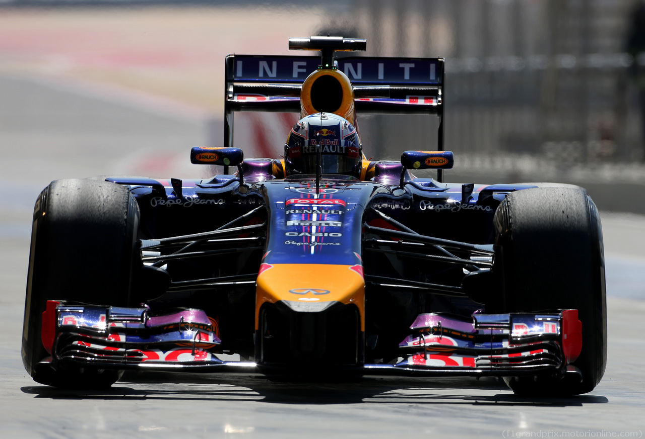 TEST F1 BAHRAIN 22 FEBBRAIO, Daniel Ricciardo (AUS), Red Bull Racing 
22.02.2014. Formula One Testing, Bahrain Test One, Day Four, Sakhir, Bahrain.