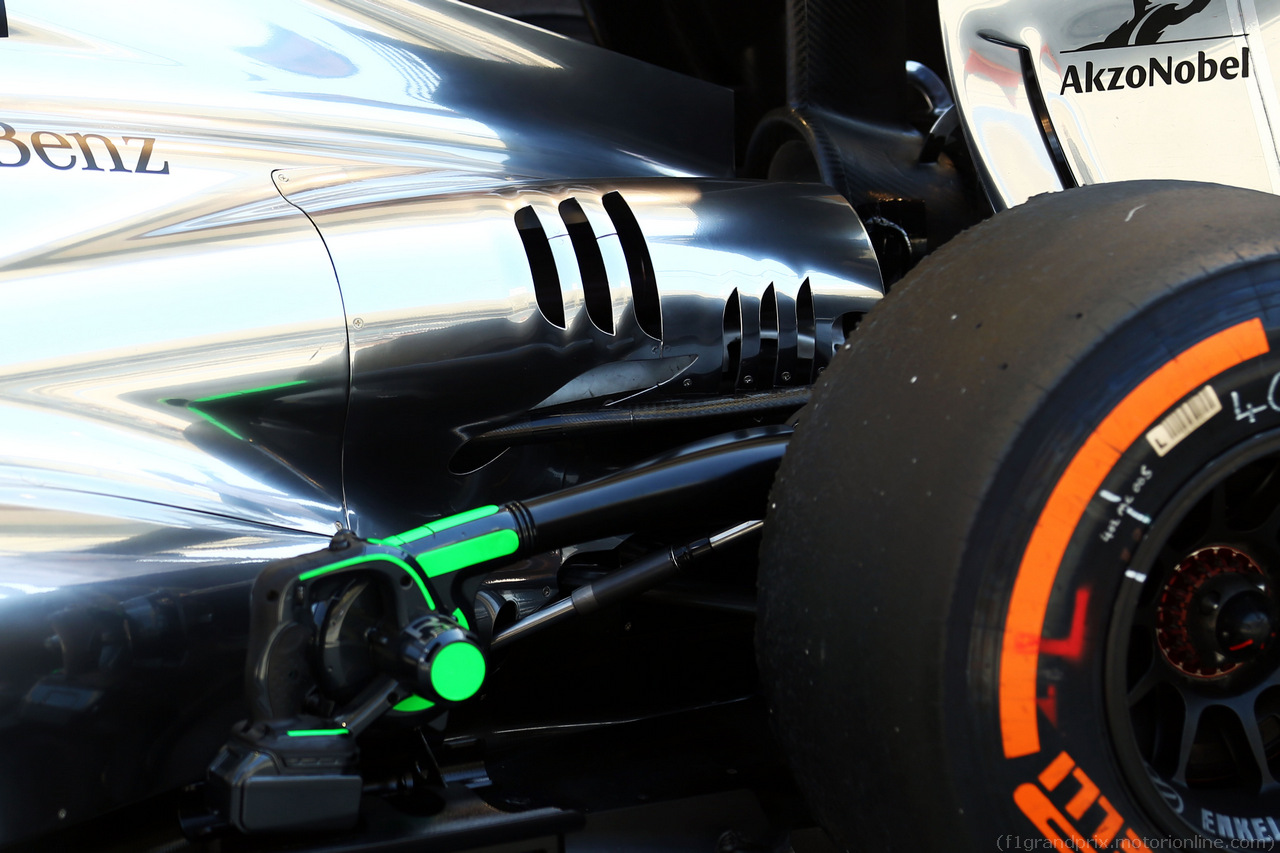 TEST F1 BAHRAIN 22 FEBBRAIO, McLaren MP4-29 engine cover detail.
22.02.2014. Formula One Testing, Bahrain Test One, Day Four, Sakhir, Bahrain.