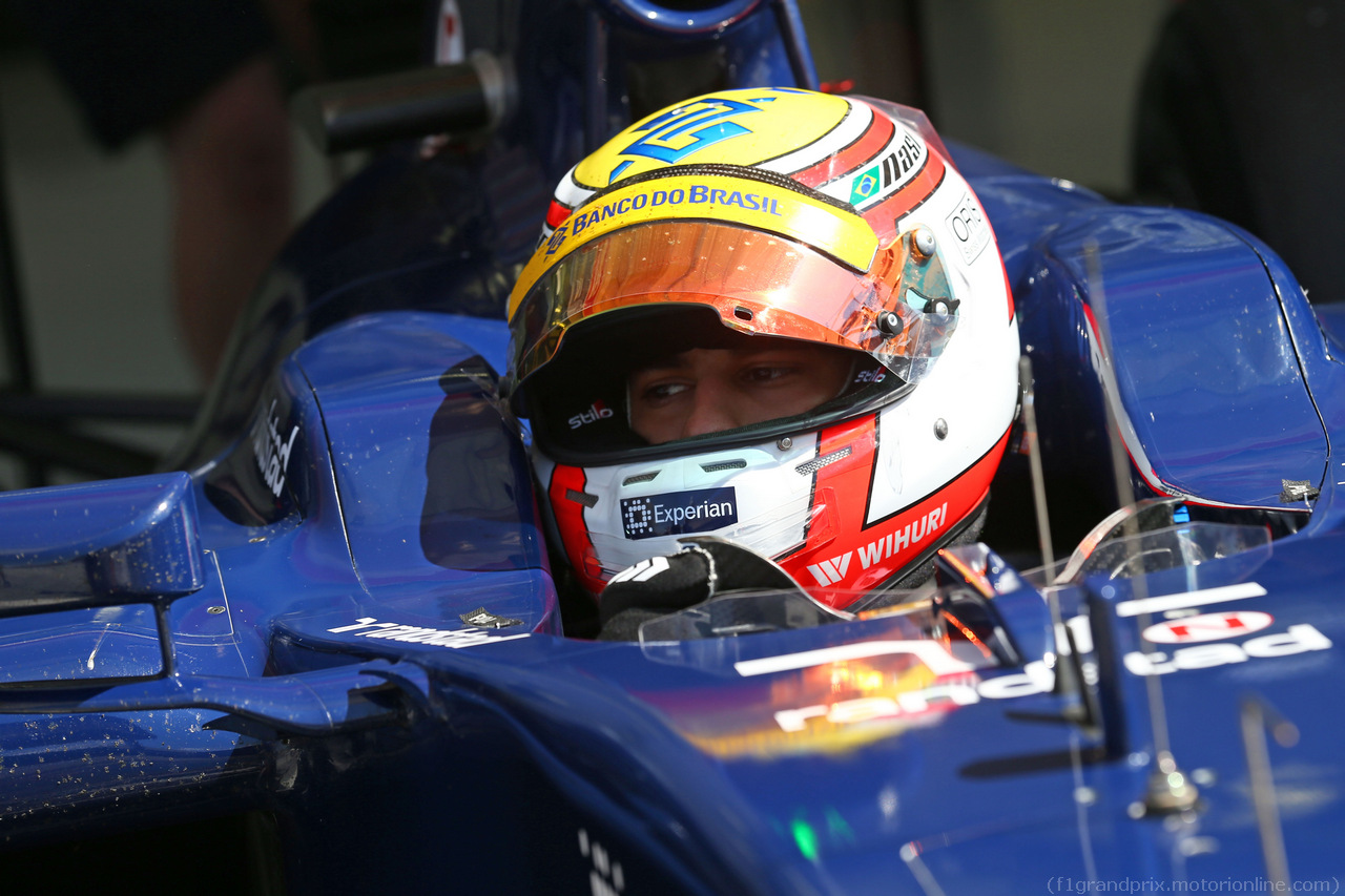 TEST F1 BAHRAIN 22 FEBBRAIO, Felipe Nasr (BRA) Williams FW36 Test e Reserve Driver.
22.02.2014. Formula One Testing, Bahrain Test One, Day Four, Sakhir, Bahrain.