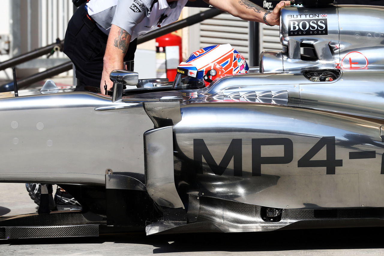 TEST F1 BAHRAIN 22 FEBBRAIO, Jenson Button (GBR) McLaren MP4-29 sidepod detail.
22.02.2014. Formula One Testing, Bahrain Test One, Day Four, Sakhir, Bahrain.