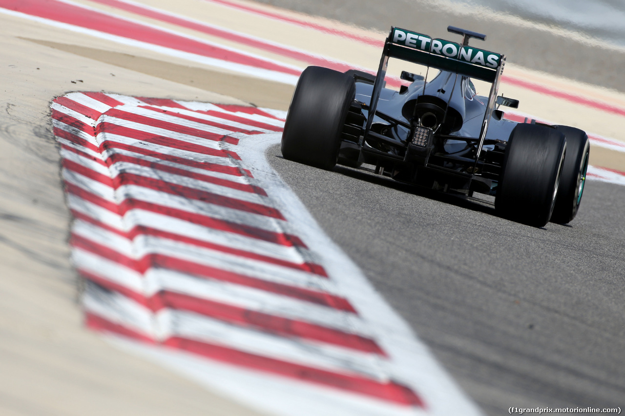 TEST F1 BAHRAIN 27 FEBBRAIO, Nico Rosberg (GER), Mercedes AMG F1 Team 
27.02.2014. Formula One Testing, Bahrain Test Two, Day One, Sakhir, Bahrain.