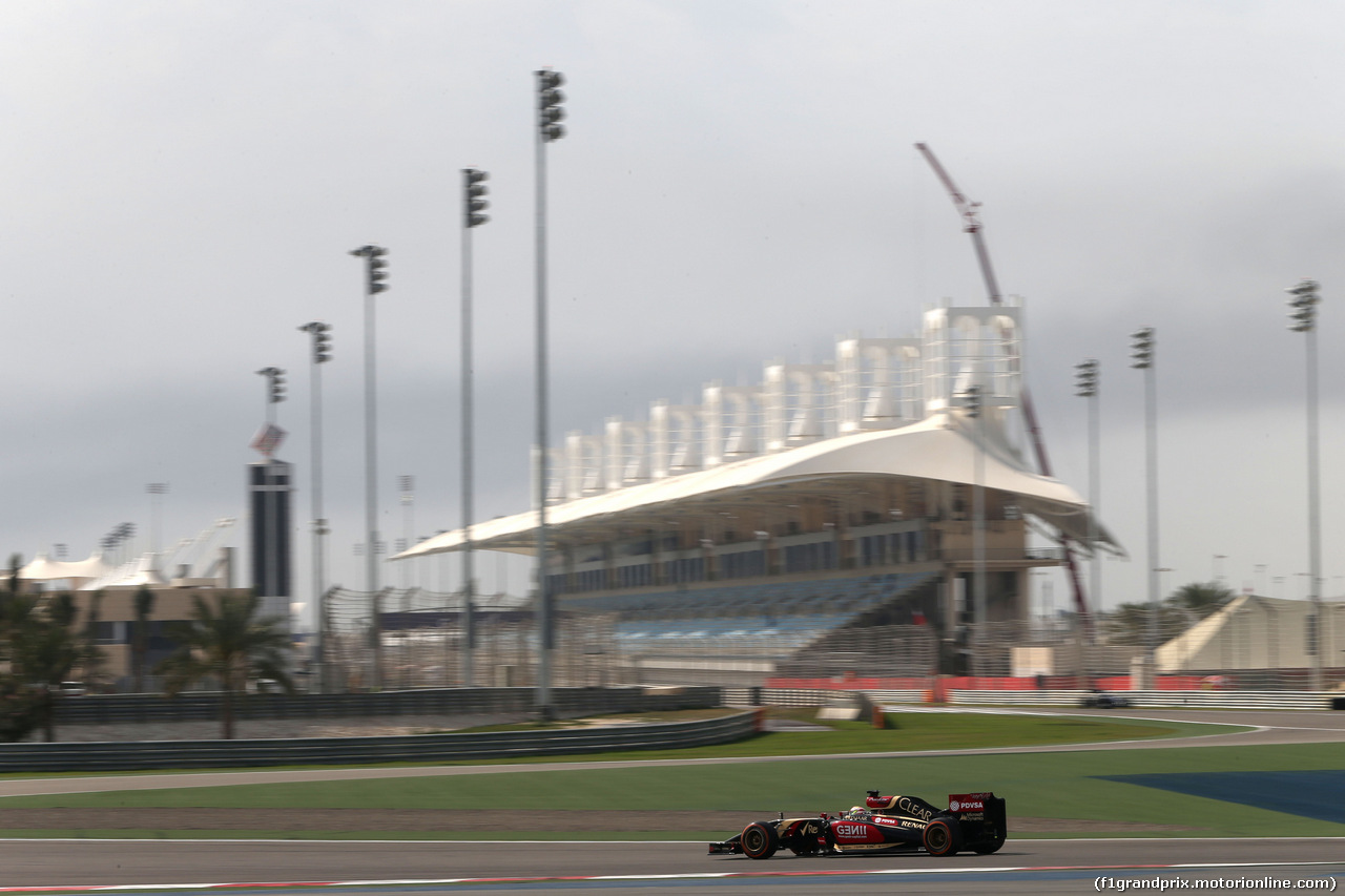 TEST F1 BAHRAIN 27 FEBBRAIO, Pastor Maldonado (VEN), Lotus F1 Team 
27.02.2014. Formula One Testing, Bahrain Test Two, Day One, Sakhir, Bahrain.