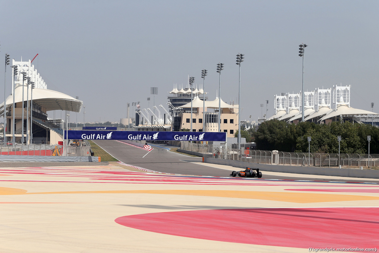 TEST F1 BAHRAIN 27 FEBBRAIO, Sergio Perez (MEX), Sahara Force India 
27.02.2014. Formula One Testing, Bahrain Test Two, Day One, Sakhir, Bahrain.