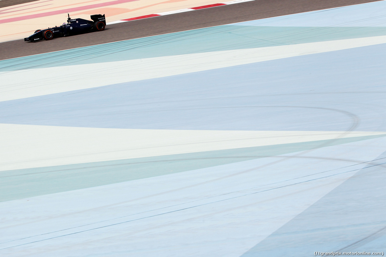 TEST F1 BAHRAIN 27 FEBBRAIO, Valtteri Bottas (FIN) Williams FW36.
27.02.2014. Formula One Testing, Bahrain Test Two, Day One, Sakhir, Bahrain.