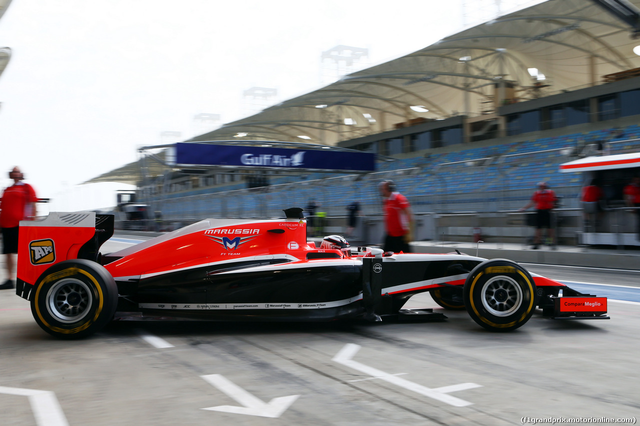 TEST F1 BAHRAIN 27 FEBBRAIO, Max Chilton (GBR) Marussia F1 Team MR03 leaves the pits.
27.02.2014. Formula One Testing, Bahrain Test Two, Day One, Sakhir, Bahrain.