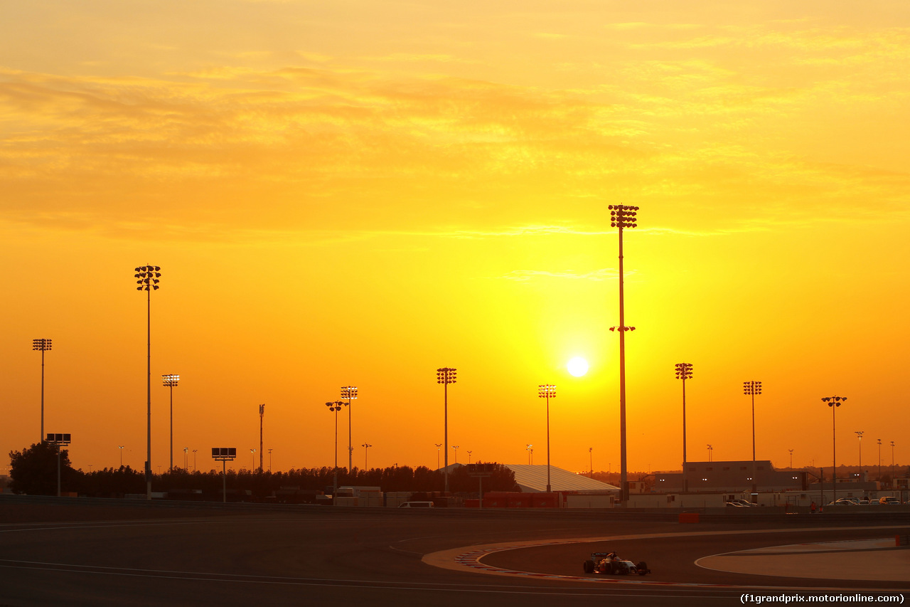 TEST F1 BAHRAIN 27 FEBBRAIO, Sergio Perez (MEX), Sahara Force India 
27.02.2014. Formula One Testing, Bahrain Test Two, Day One, Sakhir, Bahrain.