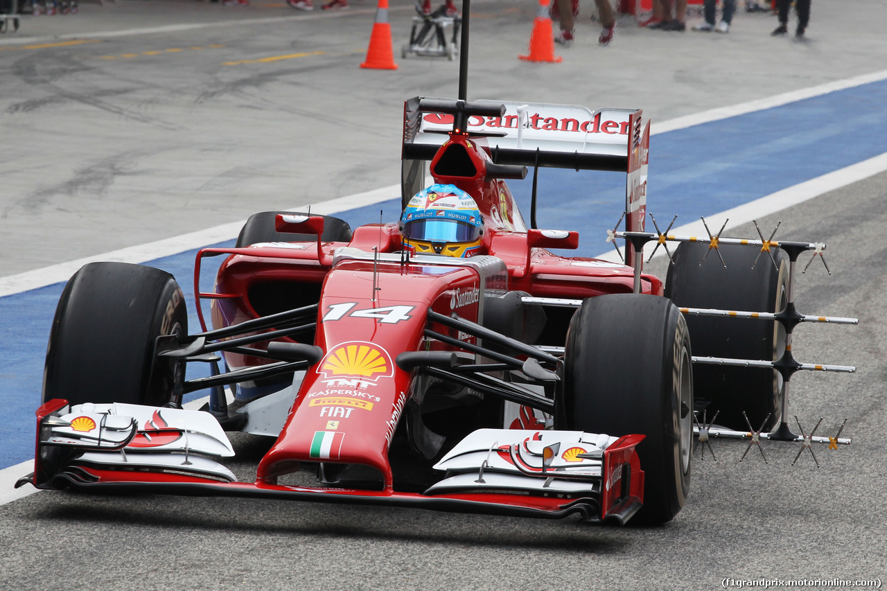 TEST F1 BAHRAIN 28 FEBBRAIO, Fernando Alonso (ESP) Ferrari F14-T running sensor equipment.
28.02.2014. Formula One Testing, Bahrain Test Two, Day Two, Sakhir, Bahrain.