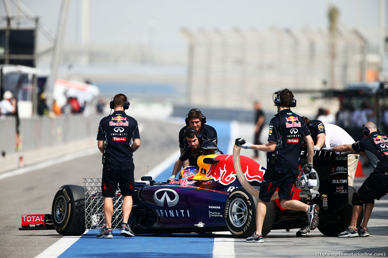 TEST F1 BAHRAIN 28 FEBBRAIO