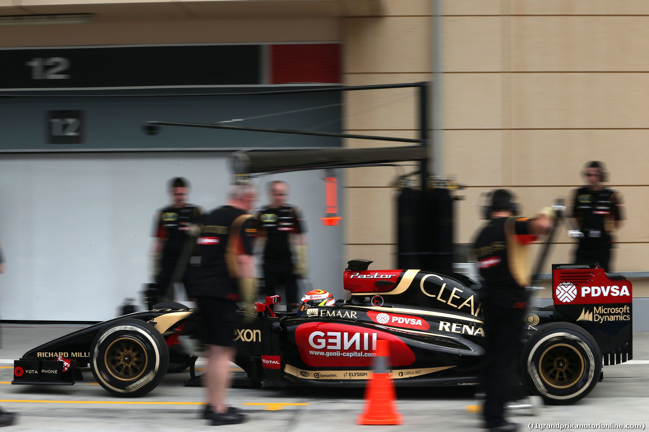 TEST F1 BAHRAIN 28 FEBBRAIO, Pastor Maldonado (VEN), Lotus F1 Team 
28.02.2014. Formula One Testing, Bahrain Test Two, Day Two, Sakhir, Bahrain.
