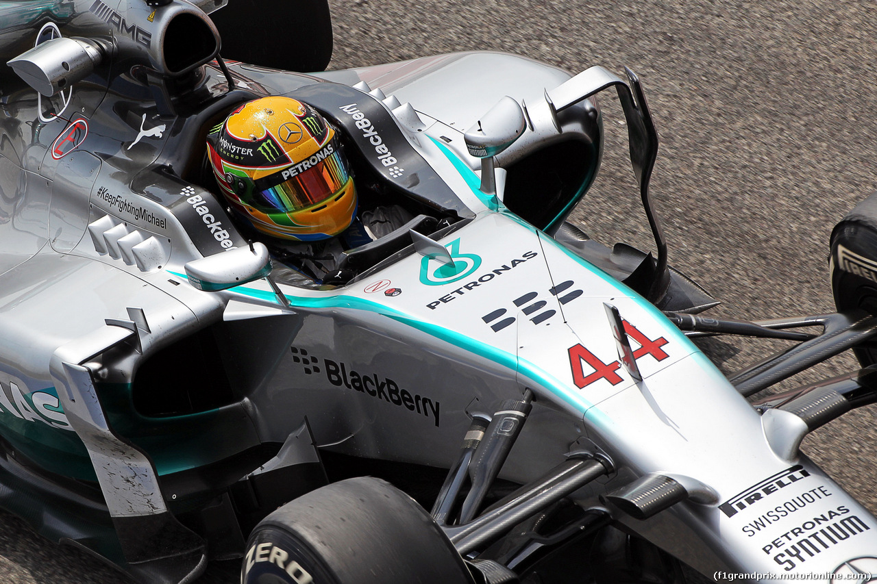 TEST F1 BAHRAIN 28 FEBBRAIO, Lewis Hamilton (GBR) Mercedes AMG F1 W05.
28.02.2014. Formula One Testing, Bahrain Test Two, Day Two, Sakhir, Bahrain.