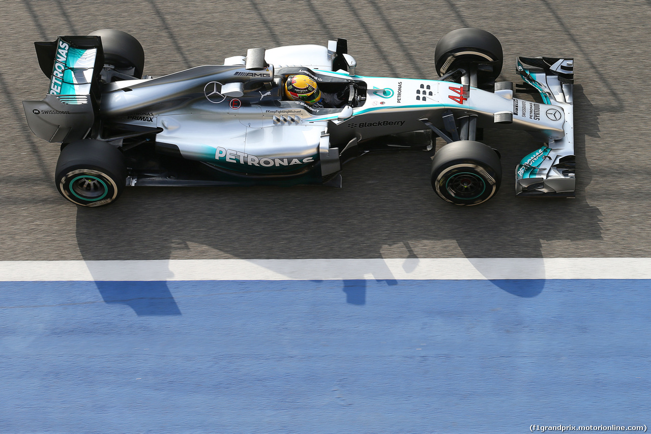 TEST F1 BAHRAIN 28 FEBBRAIO, Lewis Hamilton (GBR) Mercedes AMG F1 W05.
28.02.2014. Formula One Testing, Bahrain Test Two, Day Two, Sakhir, Bahrain.