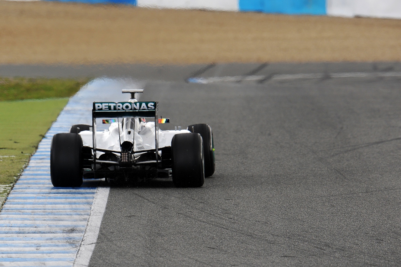 TEST F1 JEREZ 28 GENNAIO, Lewis Hamilton (GBR) Mercedes AMG F1 W05.
28.01.2014. Formula One Testing, Day One, Jerez, Spain.