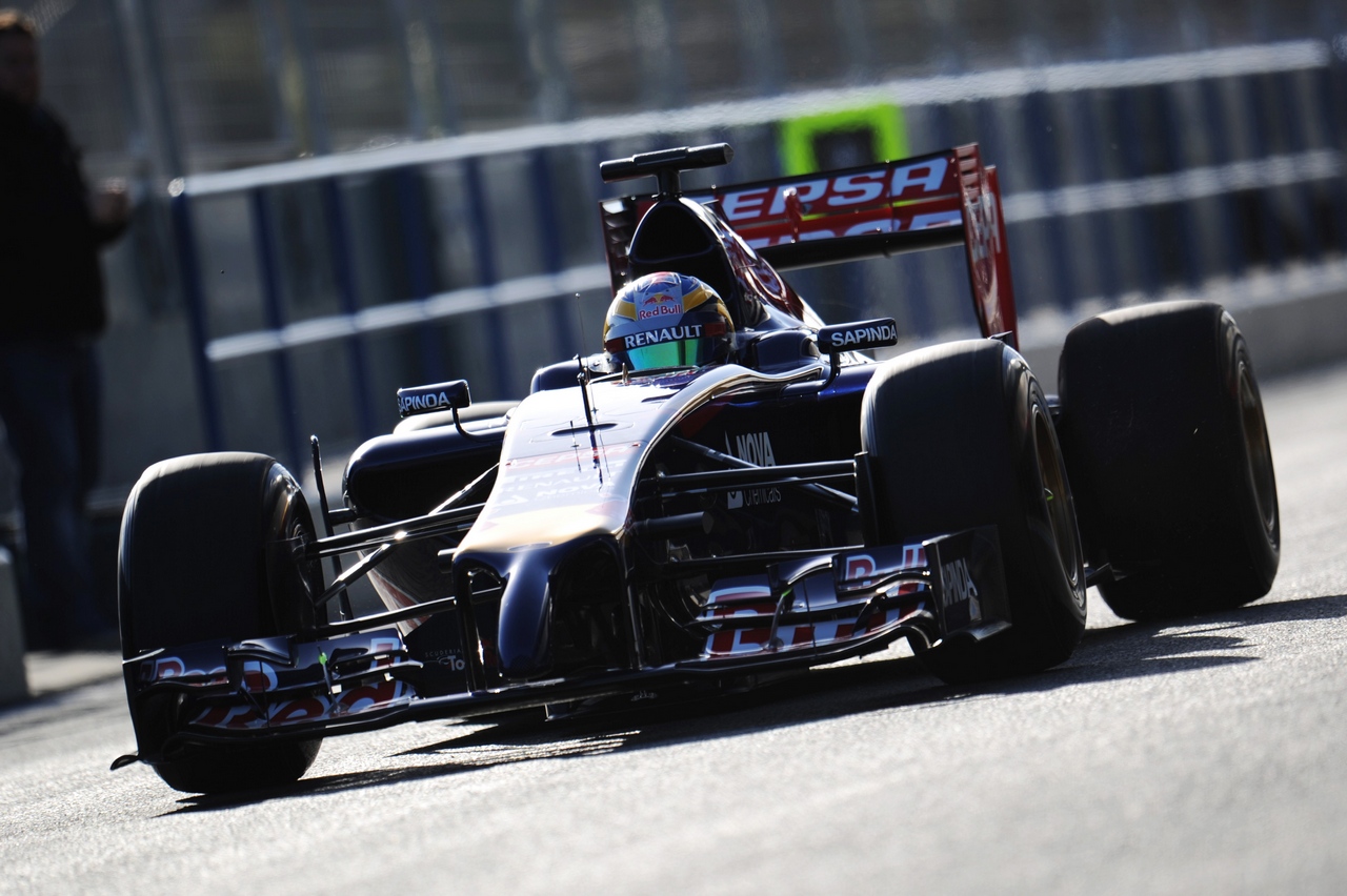 TEST F1 JEREZ 28 GENNAIO, Jean-Eric Vergne (FRA) Scuderia Toro Rosso STR9.
28.01.2014. Formula One Testing, Day One, Jerez, Spain.