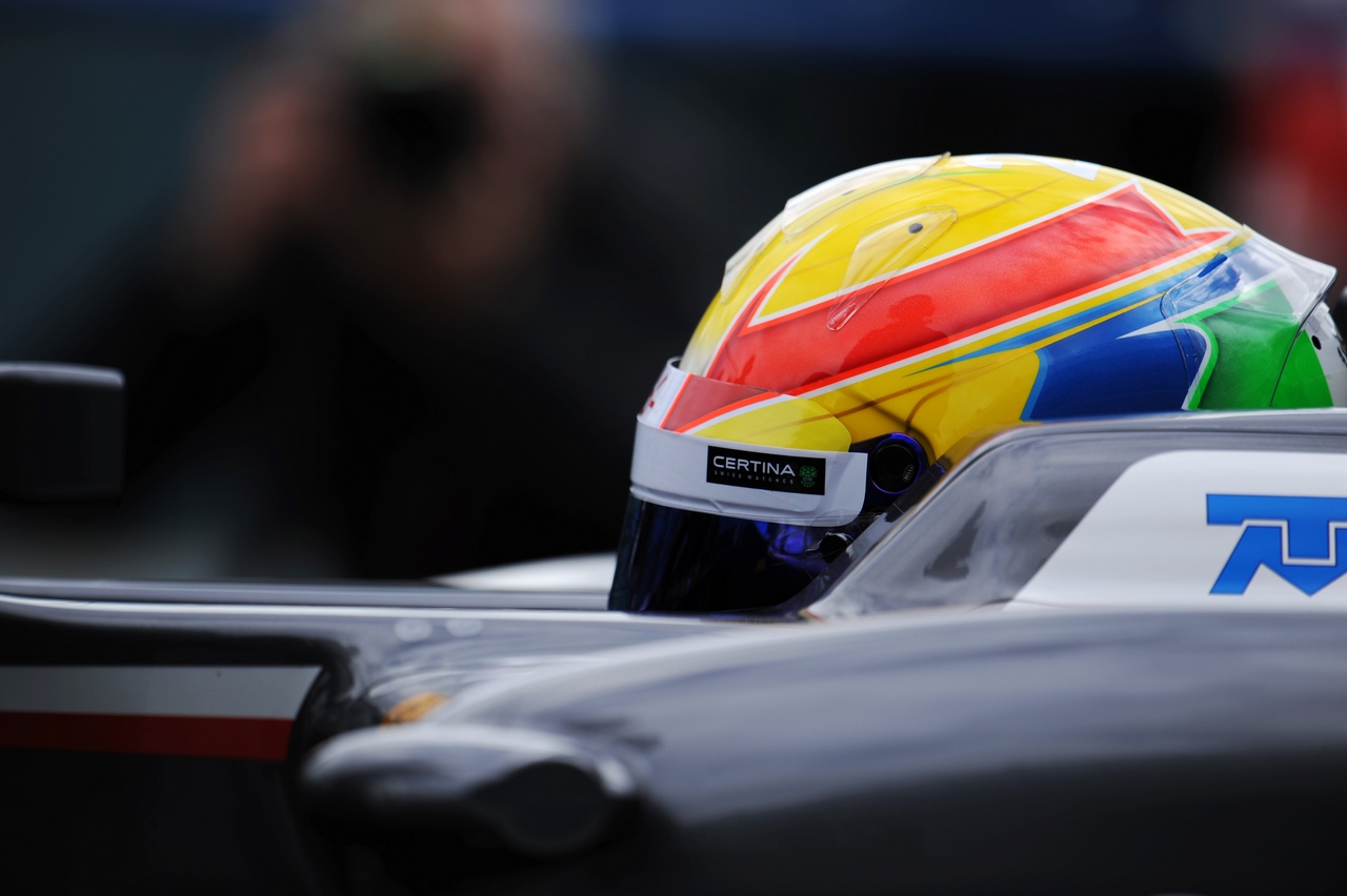 TEST F1 JEREZ 28 GENNAIO, Esteban Gutierrez (MEX) Sauber C33.
28.01.2014. Formula One Testing, Day One, Jerez, Spain.