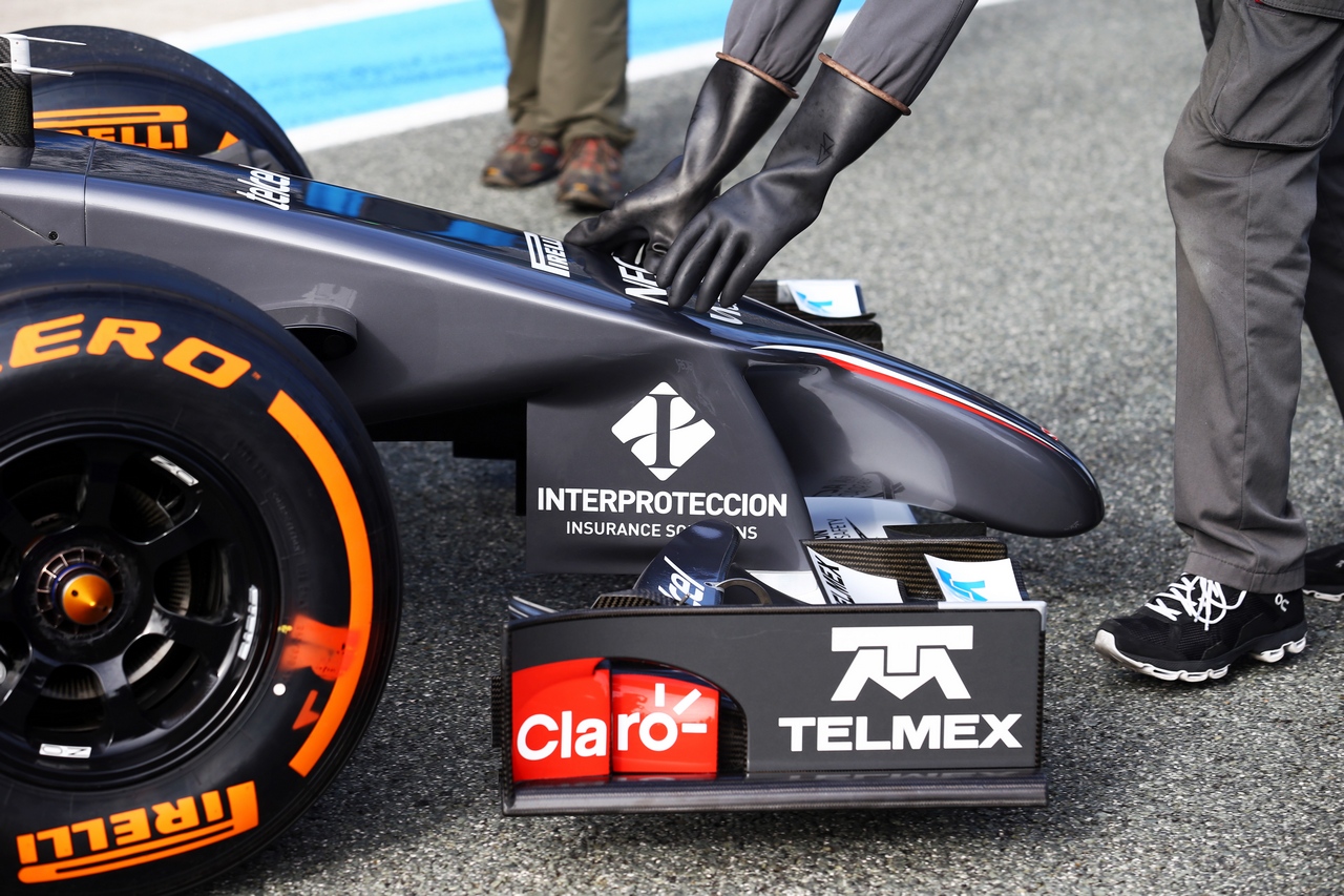 TEST F1 JEREZ 28 GENNAIO, Sauber C33 front wing.
28.01.2014. Formula One Testing, Day One, Jerez, Spain.