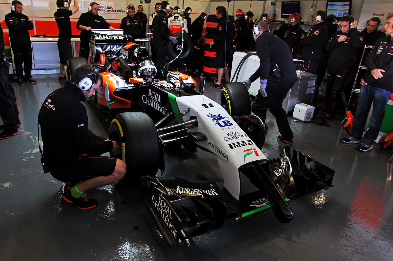 TEST F1 JEREZ 28 GENNAIO, Sergio Perez (MEX) Sahara Force India F1 VJM07.
28.01.2014. Formula One Testing, Day One, Jerez, Spain.