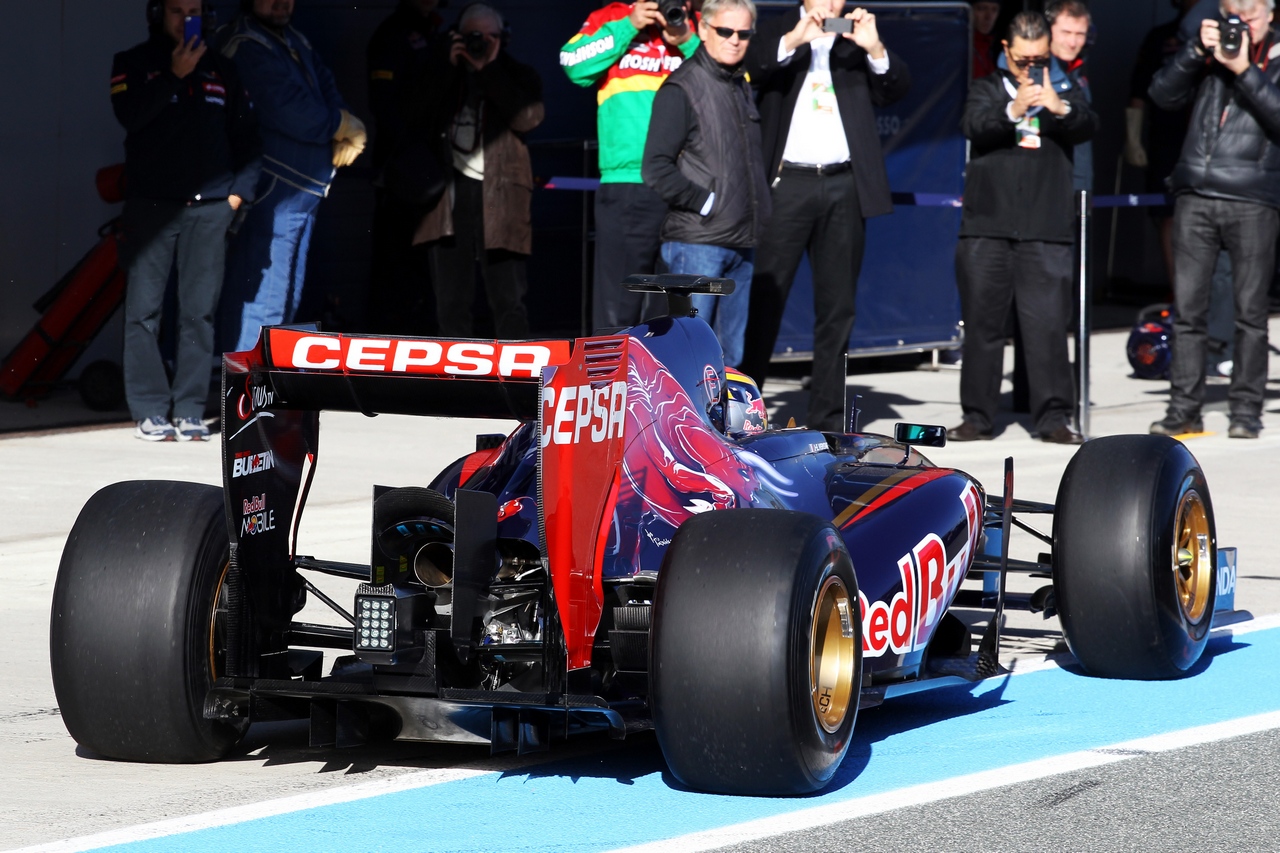 TEST F1 JEREZ 28 GENNAIO, Jean-Eric Vergne (FRA) Scuderia Toro Rosso STR9.
28.01.2014. Formula One Testing, Day One, Jerez, Spain.