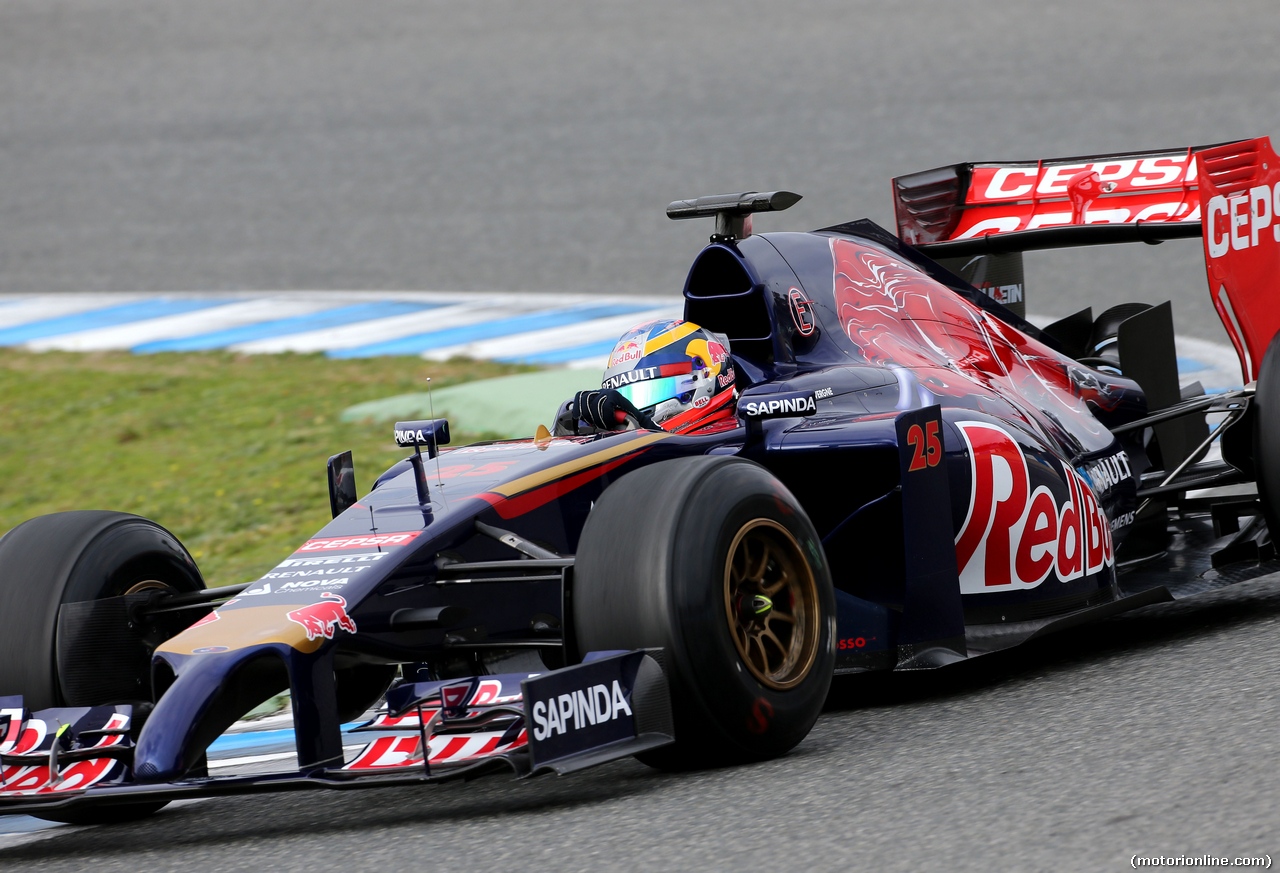 TEST F1 JEREZ 28 GENNAIO, Jean-Eric Vergne (FRA), Scuderia Toro Rosso  
28.01.2014. Formula One Testing, Day One, Jerez, Spain.