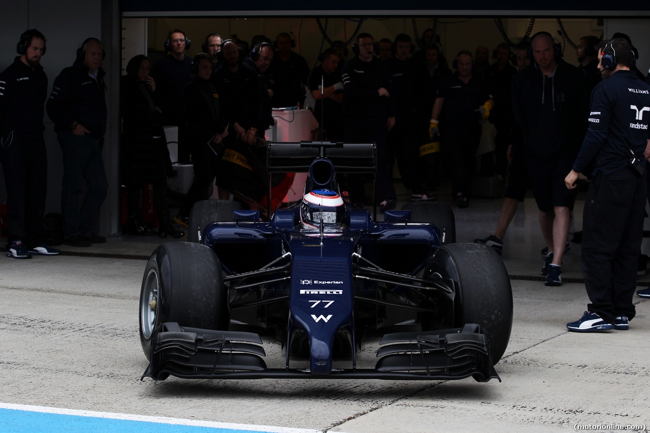 TEST F1 JEREZ 28 GENNAIO, Valtteri Bottas (FIN) Williams FW36 leaves the pits.
28.01.2014. Formula One Testing, Day One, Jerez, Spain.