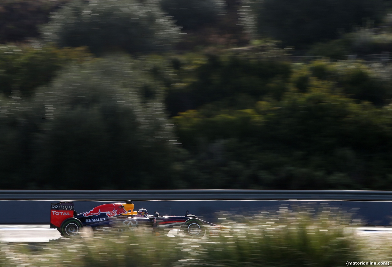 TEST F1 JEREZ 29 GENNAIO, Sebastian Vettel (GER), Red Bull Racing 
29.01.2014. Formula One Testing, Day Two, Jerez, Spain.