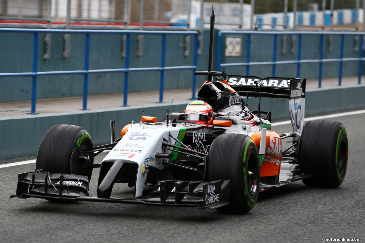 TEST F1 JEREZ 29 GENNAIO, Sergio Perez (MEX) Sahara Force India F1 VJM07.
29.01.2014. Formula One Testing, Day Two, Jerez, Spain.