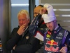TEST F1 JEREZ 29 GENNAIO, Sebastian Vettel (GER) Red Bull Racing with Charlie Whiting (GBR) FIA Delegate.
29.01.2014. Formula One Testing, Day Two, Jerez, Spain.
