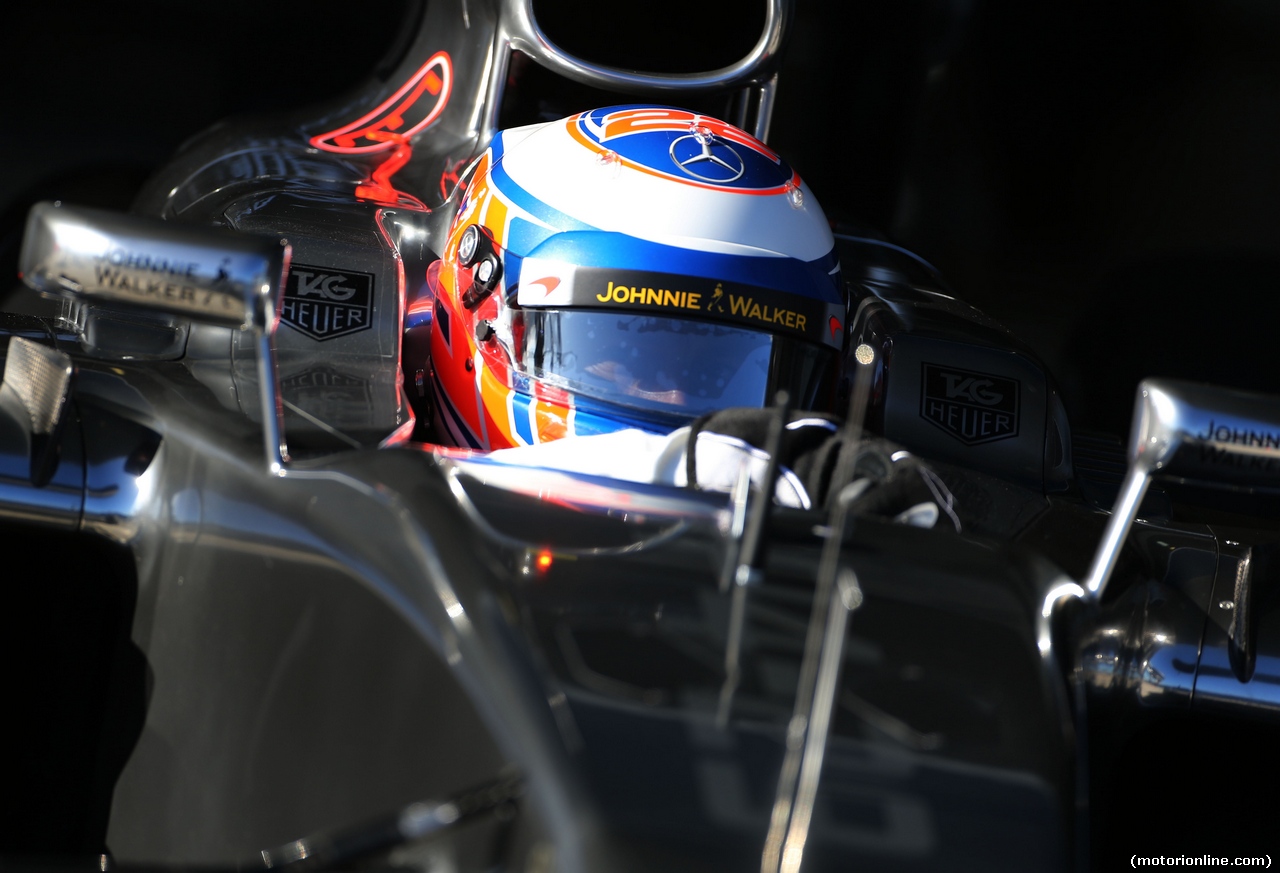 TEST F1 JEREZ 30 GENNAIO, Jenson Button (GBR), McLaren F1 Team 
30.01.2014. Formula One Testing, Day Three, Jerez, Spain.