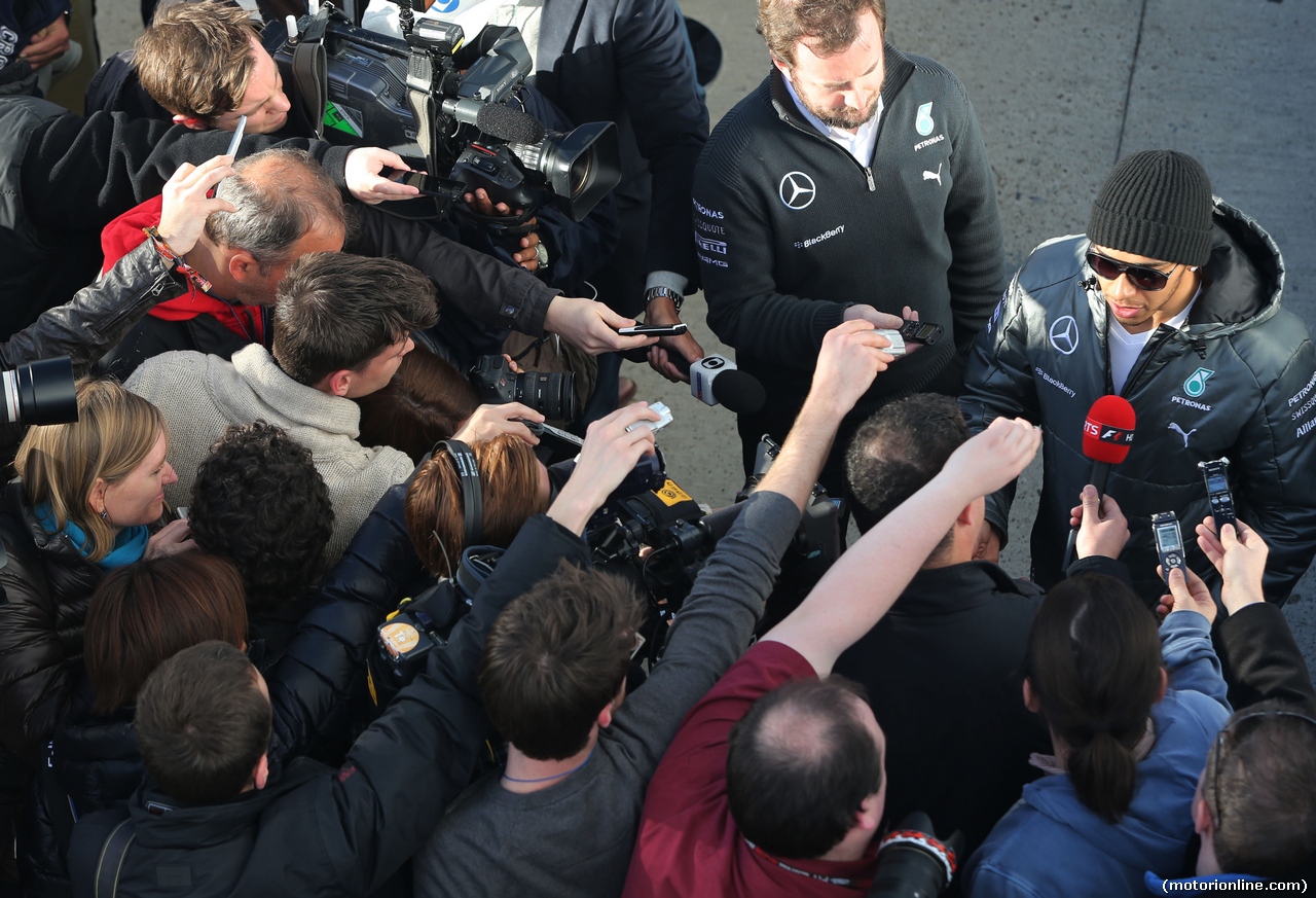 TEST F1 JEREZ 30 GENNAIO, Lewis Hamilton (GBR), Mercedes AMG F1 Team 
30.01.2014. Formula One Testing, Day Three, Jerez, Spain.