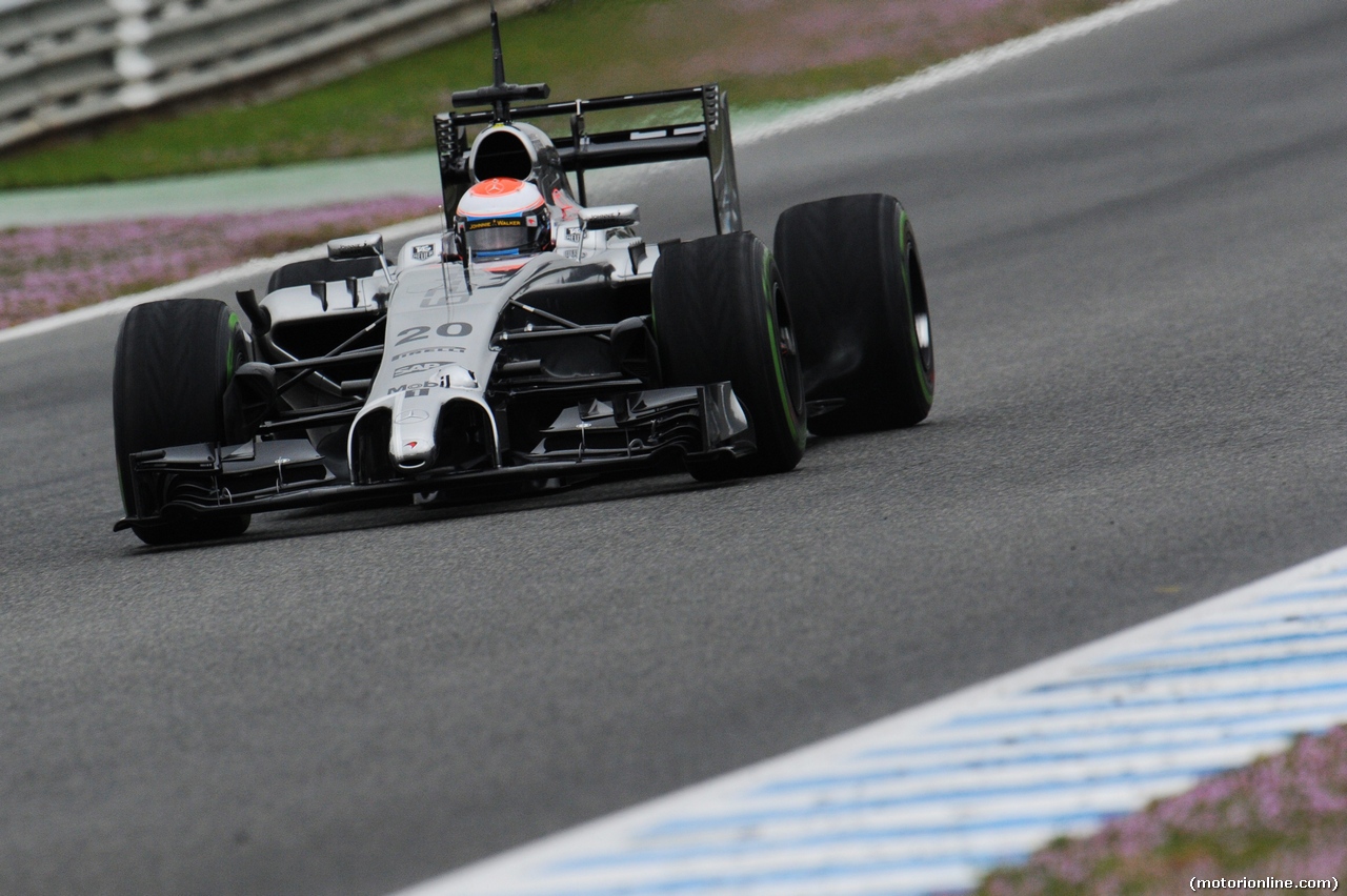 TEST F1 JEREZ 31 GENNAIO, Jenson Button (GBR) McLaren MP4-29.
31.01.2014. Formula One Testing, Day Four, Jerez, Spain.
