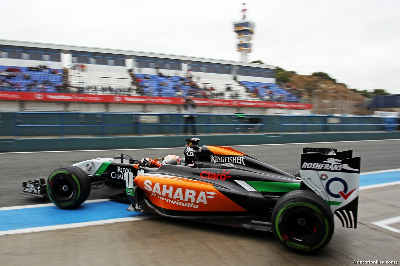 TEST F1 JEREZ 31 GENNAIO, Daniel Juncadella (ESP) Sahara Force India F1 VJM07 Test e Reserve Driver leaves the pits.
31.01.2014. Formula One Testing, Day Four, Jerez, Spain.