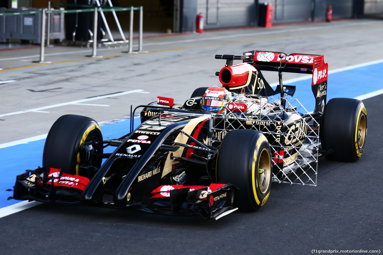 TEST SILVERSTONE 08 LUGLIO, Pastor Maldonado (VEN) Lotus F1 E21 running sensor equipment.
08.07.2014. Formula One Testing, Silverstone, England, Tuesday.