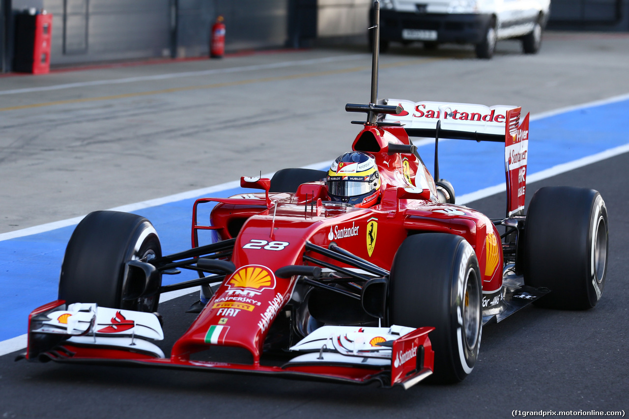 TEST SILVERSTONE 08 LUGLIO, Pedro De La Rosa (ESP) Ferrari F14-T Development Driver.
08.07.2014. Formula One Testing, Silverstone, England, Tuesday.