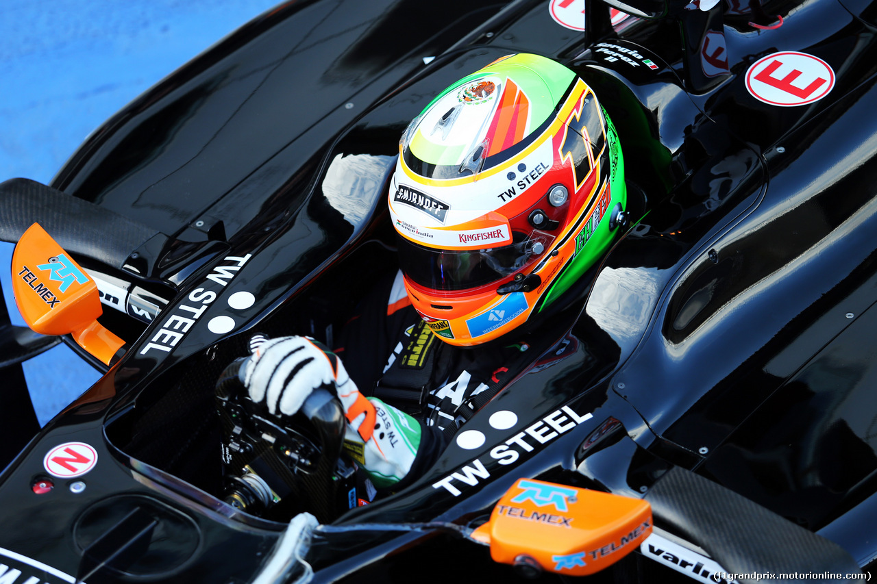 TEST SILVERSTONE 08 LUGLIO, Sergio Perez (MEX) Sahara Force India F1 VJM07.
08.07.2014. Formula One Testing, Silverstone, England, Tuesday.