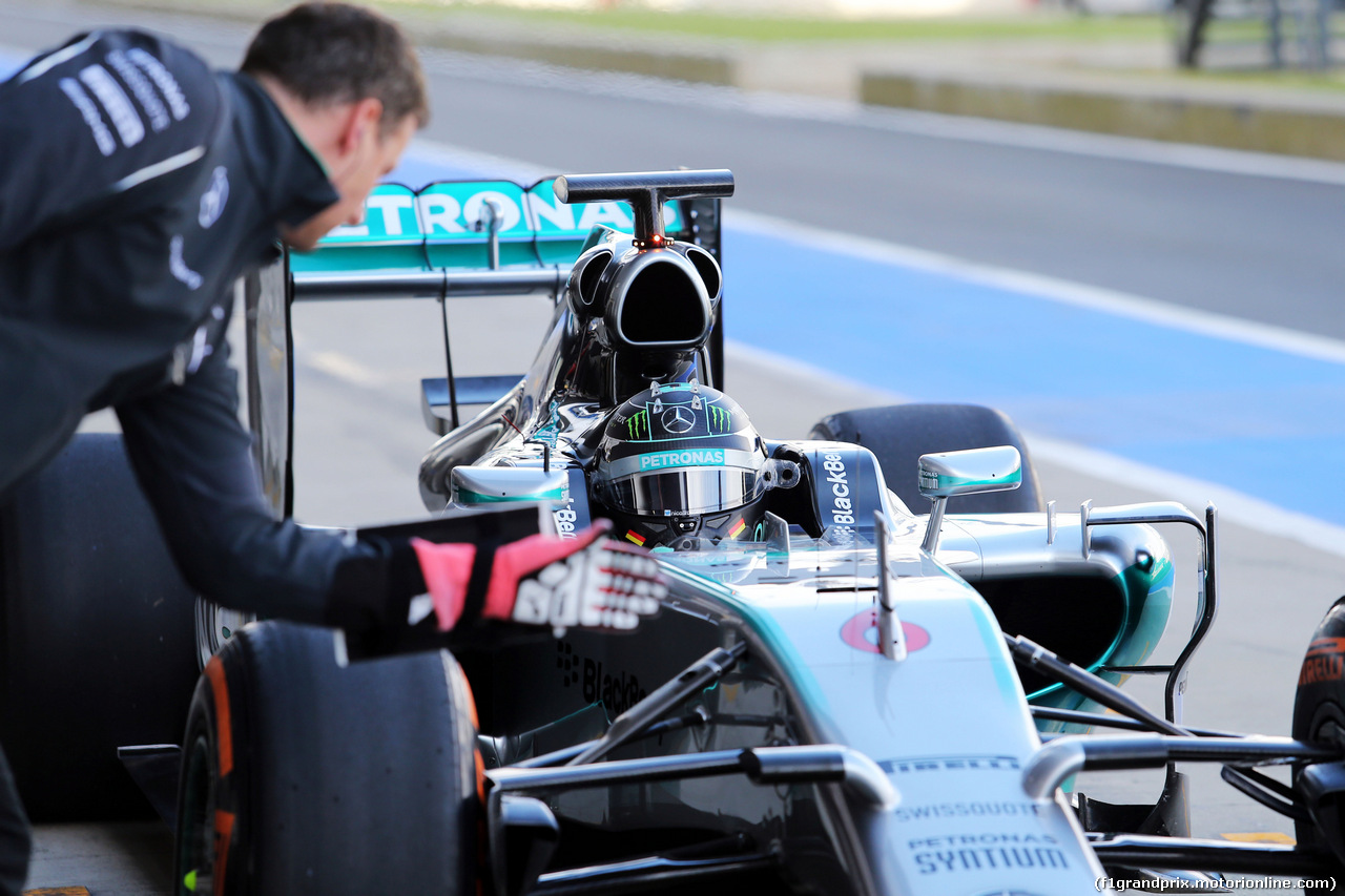TEST SILVERSTONE 08 LUGLIO, Nico Rosberg (GER) Mercedes AMG F1 W05.
08.07.2014. Formula One Testing, Silverstone, England, Tuesday.