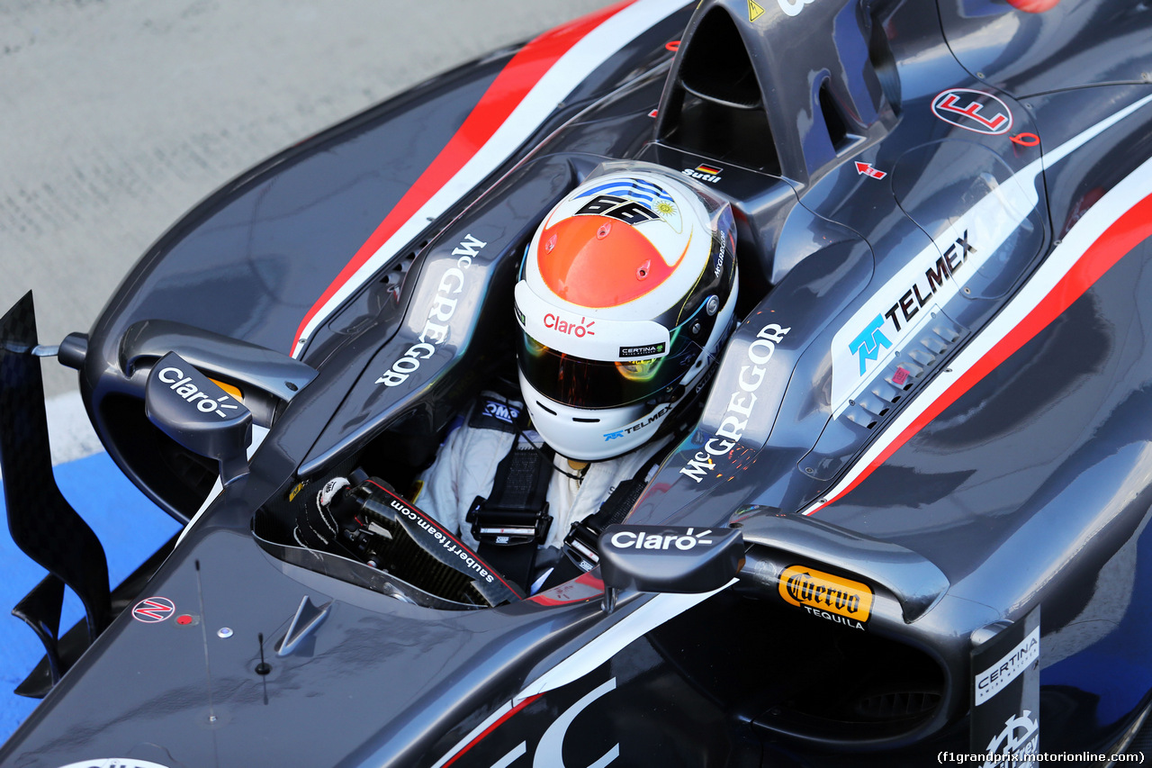 TEST SILVERSTONE 08 LUGLIO, Adrian Sutil (GER) Sauber C33.
08.07.2014. Formula One Testing, Silverstone, England, Tuesday.