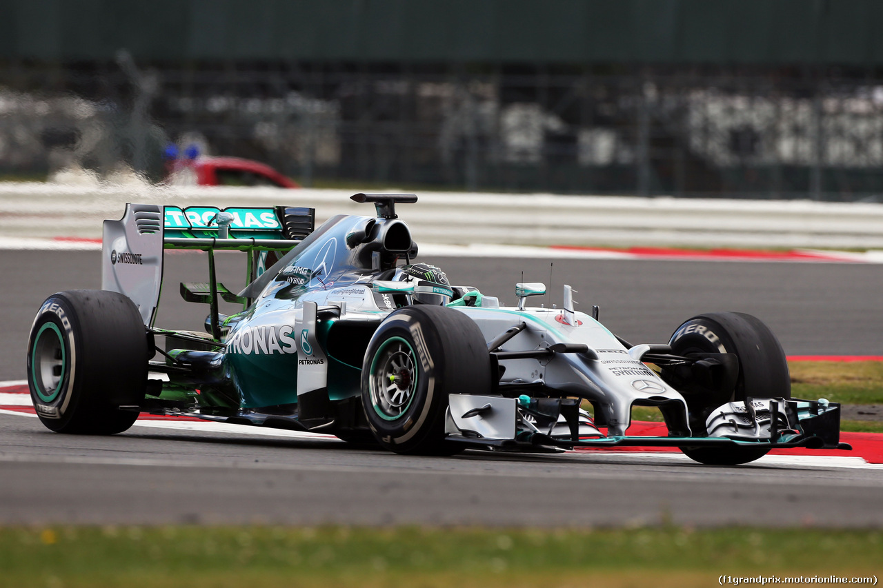 TEST SILVERSTONE 08 LUGLIO, Nico Rosberg (GER) Mercedes AMG F1 W05.
08.07.2014. Formula One Testing, Silverstone, England, Tuesday.