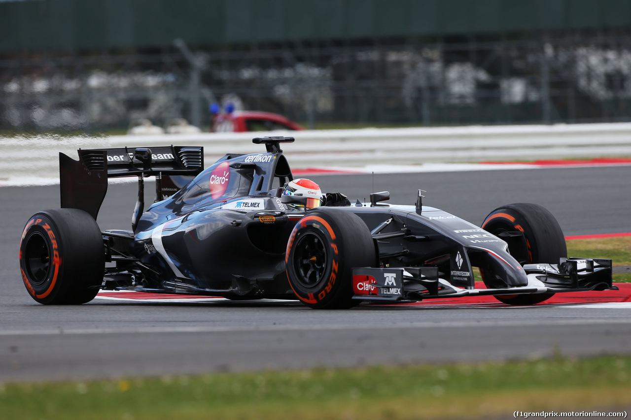TEST SILVERSTONE 08 LUGLIO, Adrian Sutil (GER) Sauber C33.
08.07.2014. Formula One Testing, Silverstone, England, Tuesday.