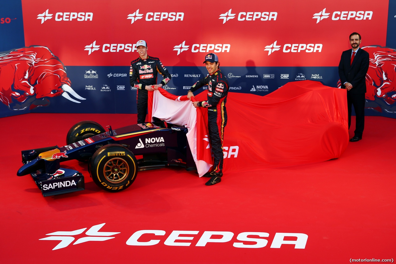 TORO ROSSO STR9