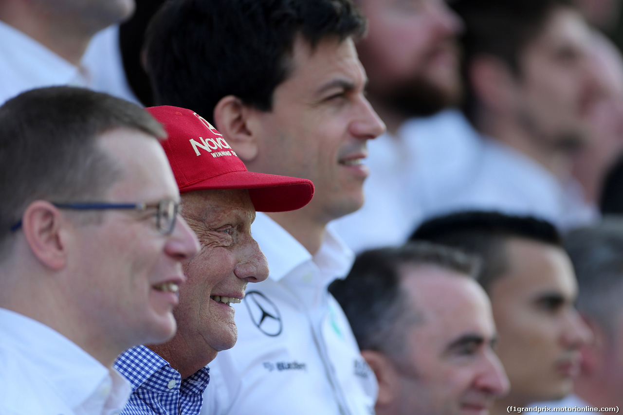 GP ABU DHABI, 29.11.2015 - Nikki Lauda (AU), Mercedes e Toto Wolff (GER) Mercedes AMG F1 Shareholder e Executive Director