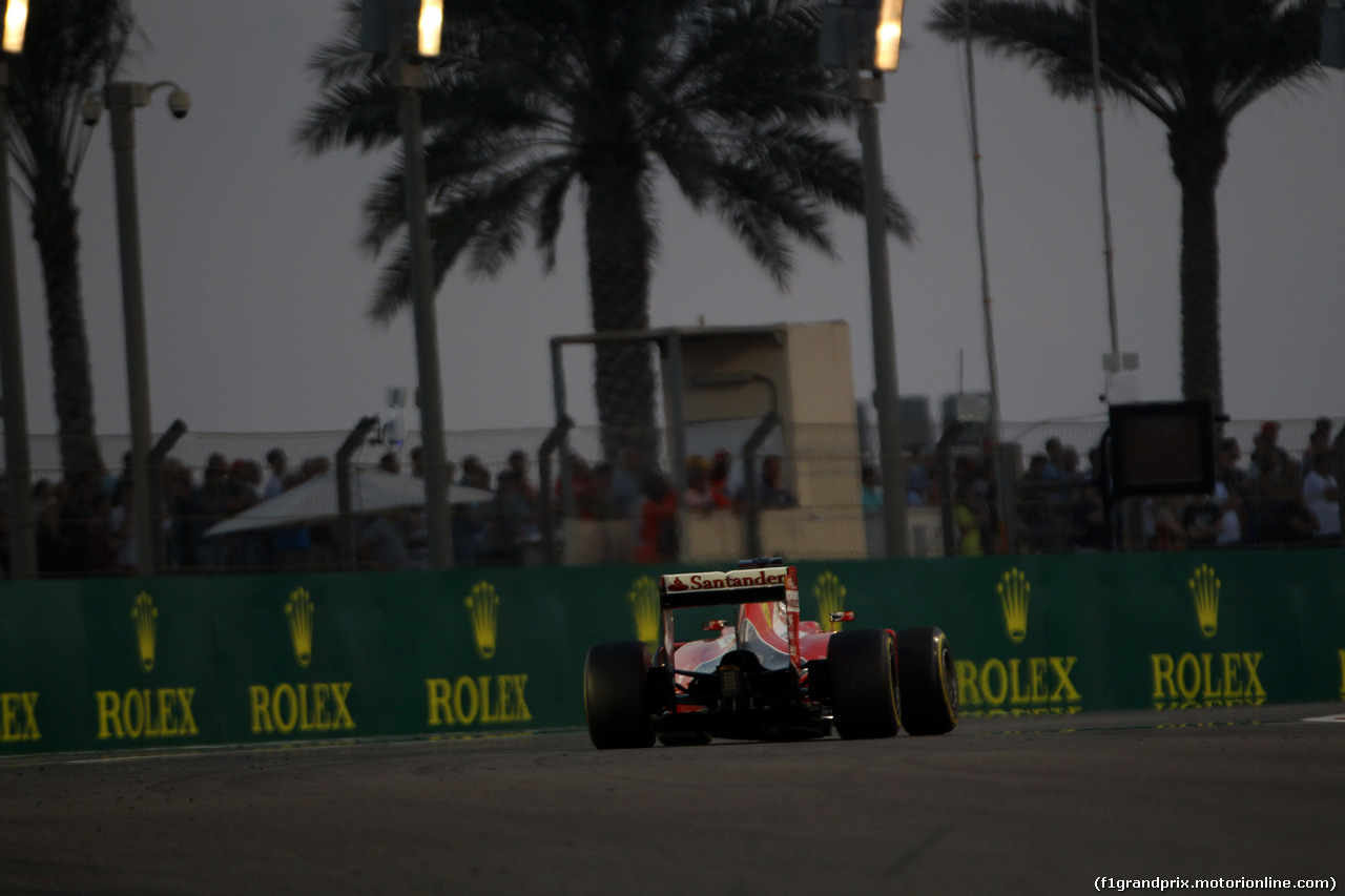 GP ABU DHABI, 29.11.2015 - Gara, Sebastian Vettel (GER) Ferrari SF15-T