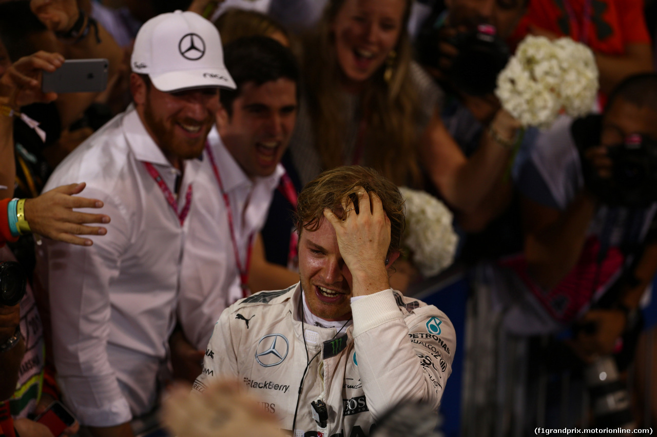 GP ABU DHABI, 29.11.2015 - Gara, Nico Rosberg (GER) Mercedes AMG F1 W06 vincitore
