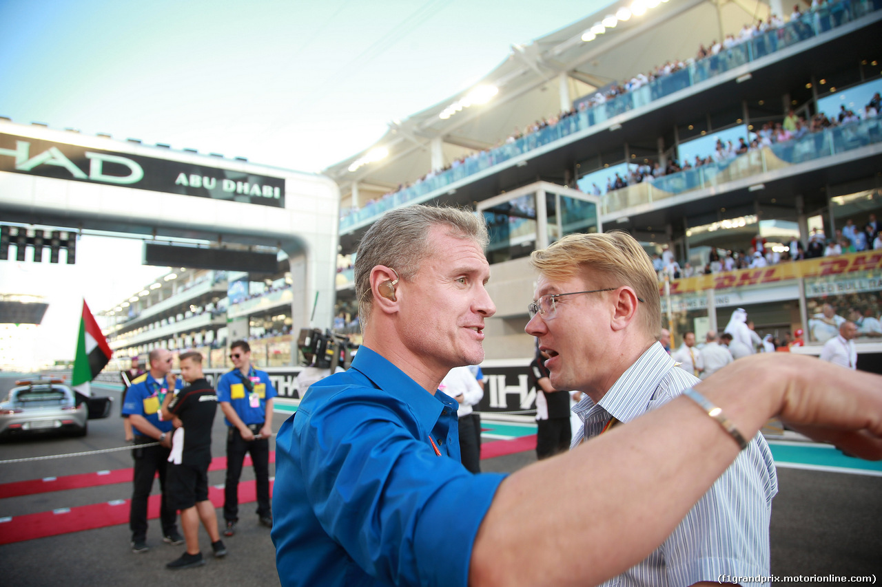 GP ABU DHABI, 29.11.2015 - Gara, David Coulthard (GBR) e Mika Hakkinen