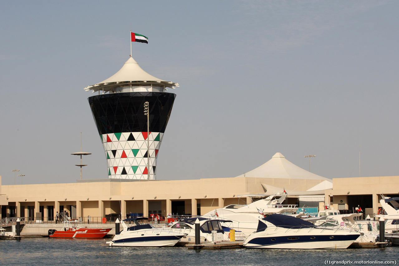 GP ABU DHABI, 26.11.2015 - Paddock