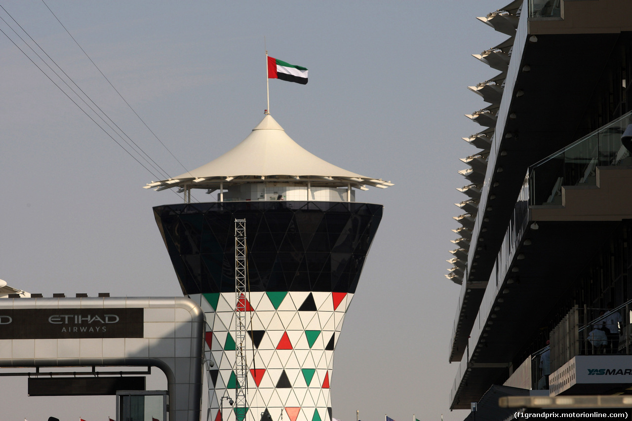 GP ABU DHABI, 26.11.2015 - Paddock
