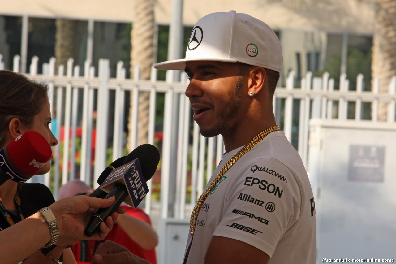 GP ABU DHABI, 26.11.2015 - Lewis Hamilton (GBR) Mercedes AMG F1 W06