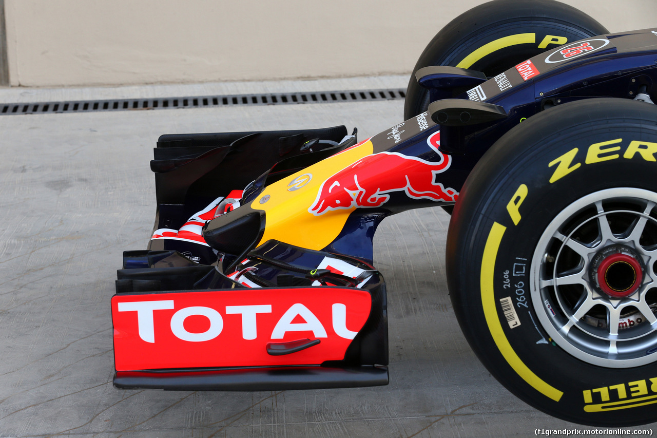 GP ABU DHABI, 26.11.2015 -  Red Bull Racing RB11, detail