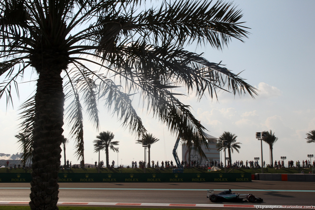 GP ABU DHABI, 28.11.2015 - Prove Libere 3, Lewis Hamilton (GBR) Mercedes AMG F1 W06